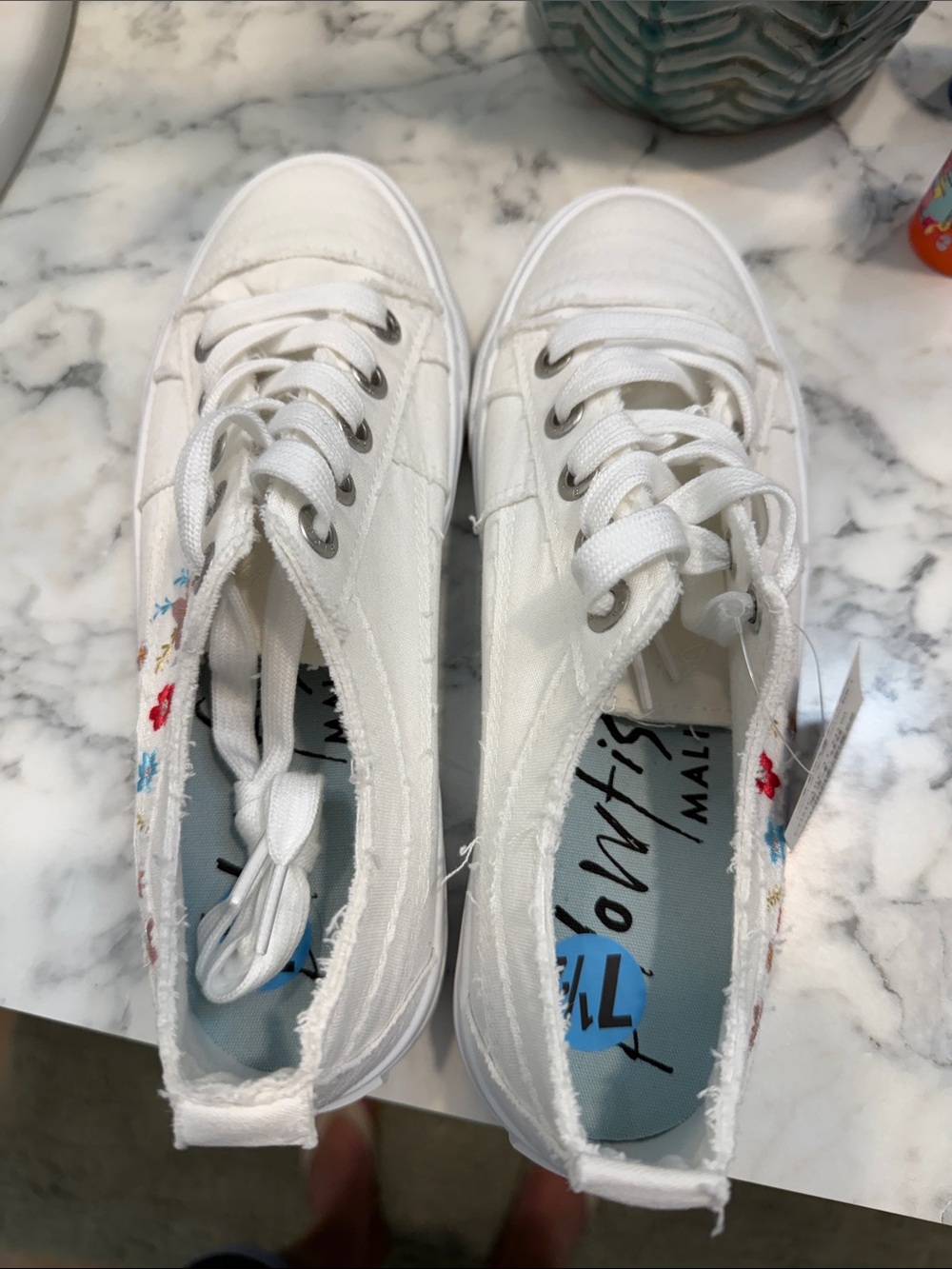 Blowfish White Canvas Low-Top Sneakers with Multicolor Embroidery